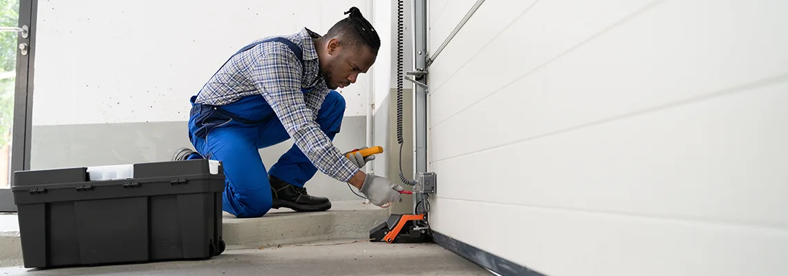 Repair Garage Door Not Closing But Light Flashing in North Port