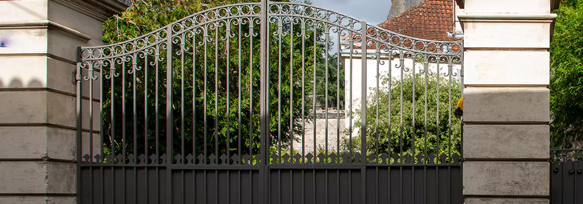 Wooden Swing Gate Repair in North Port