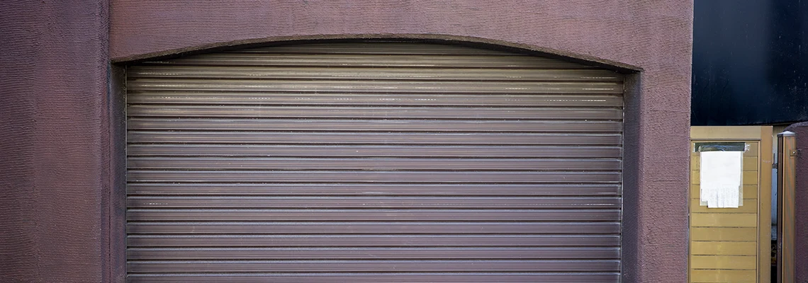 Fallen Garage Door Worn Rollers Replacement in North Port, Florida